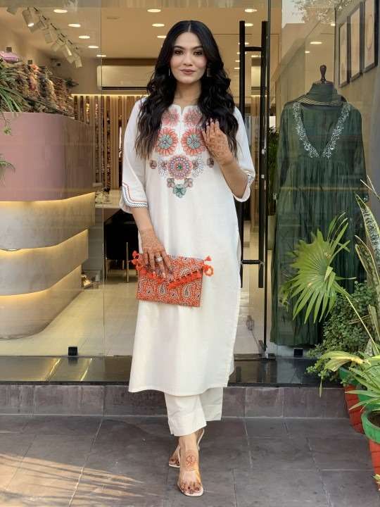 Women's Cotton Ethnic Set with Kurta, Palazzo & Dupatta(L) - Image 2
